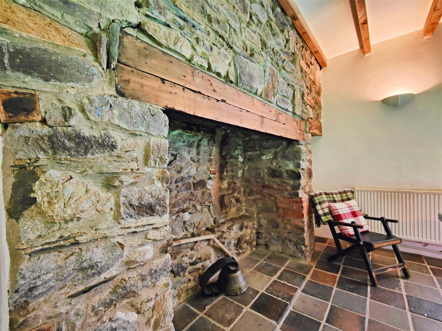 Manor House, 19 High Street, St. Davids, Haverfordwest JJMorris